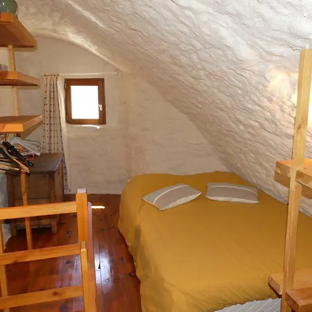 Le Clapas, A Mas De Val * Mas-Saint-Chely